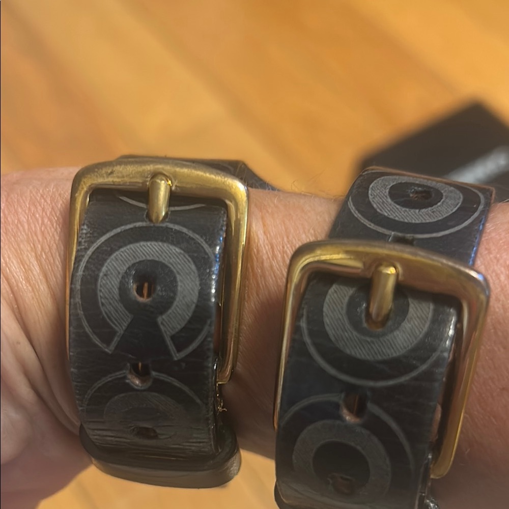 Chanel iconic COCO double bracelet - Picture 5 of 7